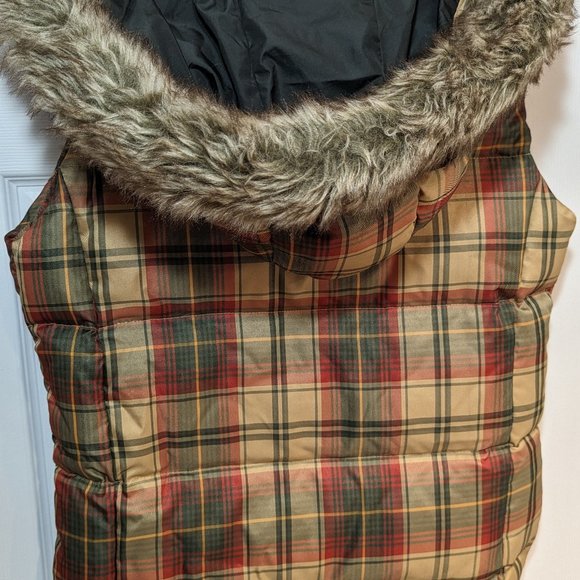 Roots Down-Filled Puffer Vest - Picture 7 of 7